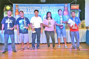 Awardees of the Bud Light-Saipan Electronic Darts Association Winter/Spring 2015 season High Out category top performers pose for a group photo in the league’s awards banquet held last Aug. 31 at the Pacific Islands Club's Charley’s Cabaret. (Contributed Photo)