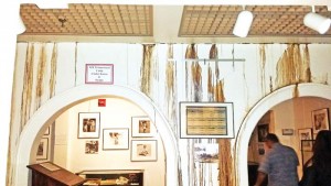 The CNMI Museum’s walls are covered with a mixture of mold, rain, and dirt that have cascaded from the ceiling because of roof damage that have not been addressed since Typhoon Soudelor.  (RICHELLE ALDABE)