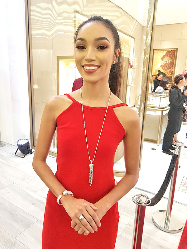 cartier boutique assistant