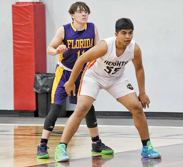 Antoni Ogumoro in action for Carolina Heights in an AAU game