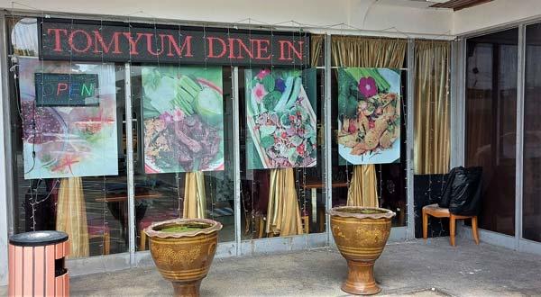 Tom Yum Restaurant is located at the ground floor of Paradise Hotel in Garapan