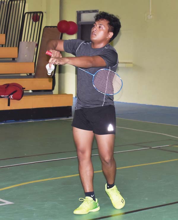 Joseph Torres, seen here serving against Andreau Galvez