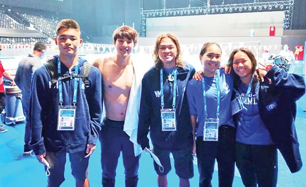 CNMI swimmers pose with Japan’s Daiya Seto, the gold medalist of last FINA short course meet and world record-holder.