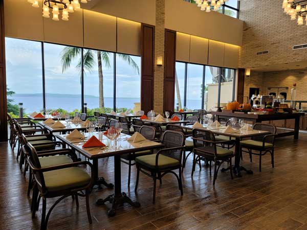 Coral Ocean Resort’s Olé restaurant